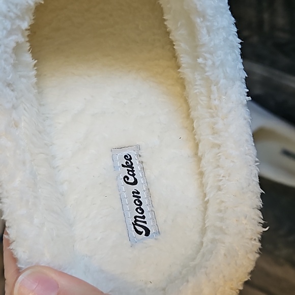 Milk & Cookies size 10-11 Slippers NEW - Picture 6 of 6